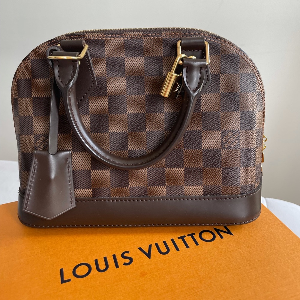 Louis Vuitton Alma bb in Damier Ebene